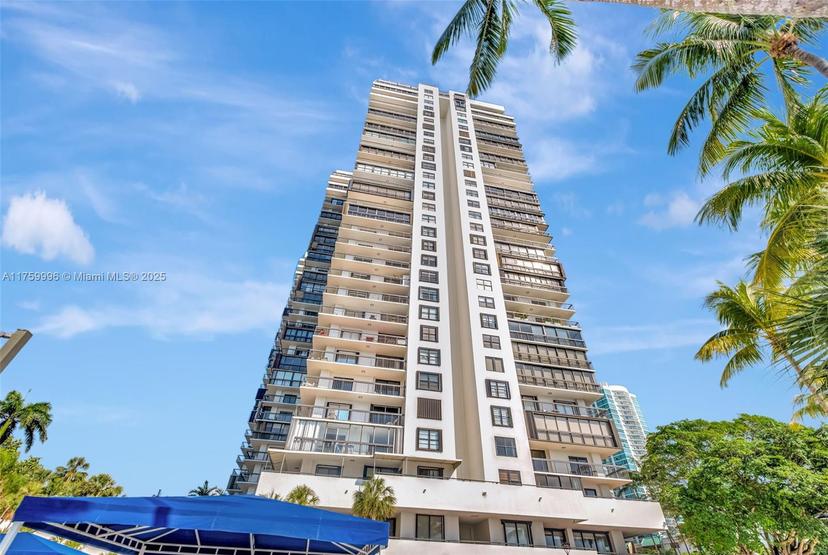 Picture of 2333 Brickell Ave # 305, Miami FL 33129