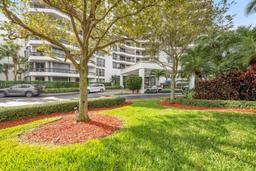Picture of 3530 Mystic Pointe Dr # 406, Aventura, FL 33180