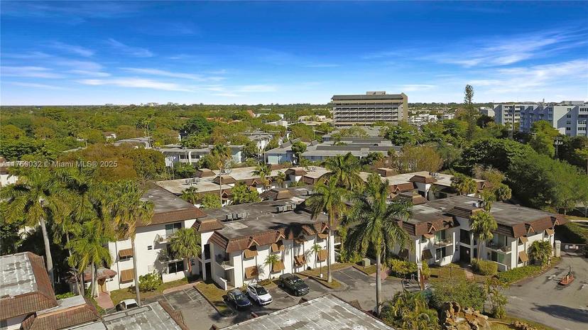 Picture of 9394 SW 77Th Ave # F4, Miami FL 33156