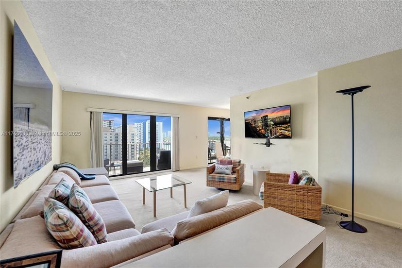 Picture of 1201 S Ocean Dr # 908S, Hollywood FL 33019