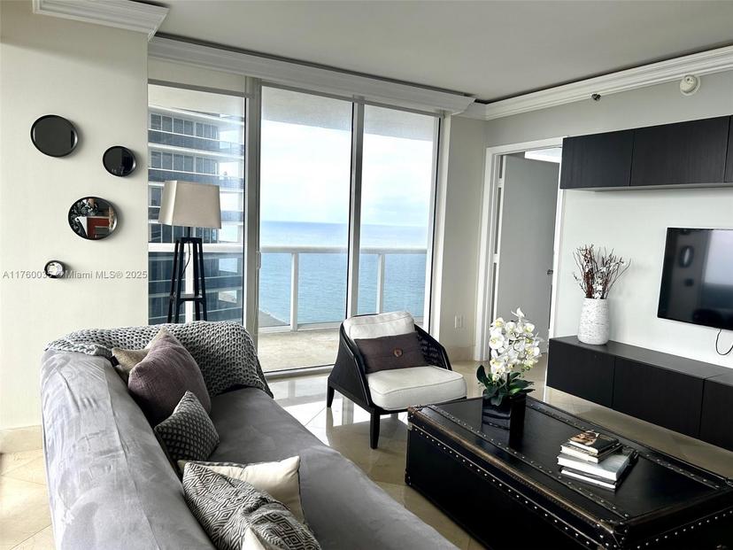 Picture of 1830 S Ocean Dr # 2408, Hallandale Beach FL 33009