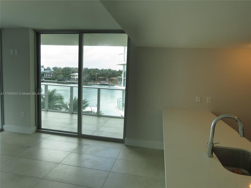 Picture of 6620 Indian Creek Dr # 401, Miami Beach FL 33141