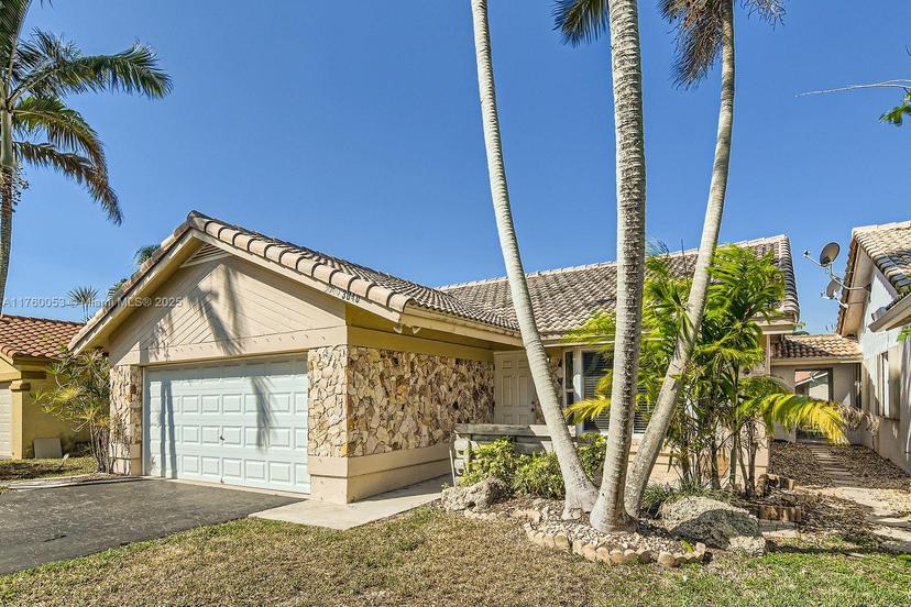 Picture of 3040 NW 94Th Ave, Coral Springs FL 33065