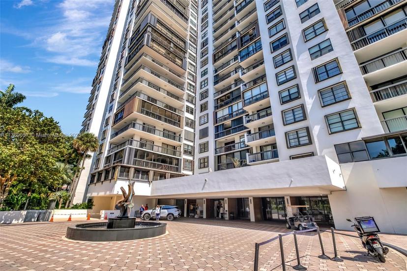 Picture of 2333 Brickell Ave # 1416, Miami FL 33129