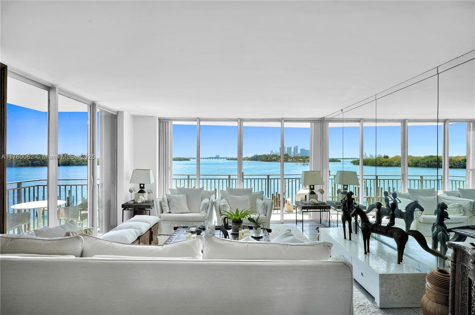 Picture of 770 NE 69Th St # 4I, Miami, FL 33138