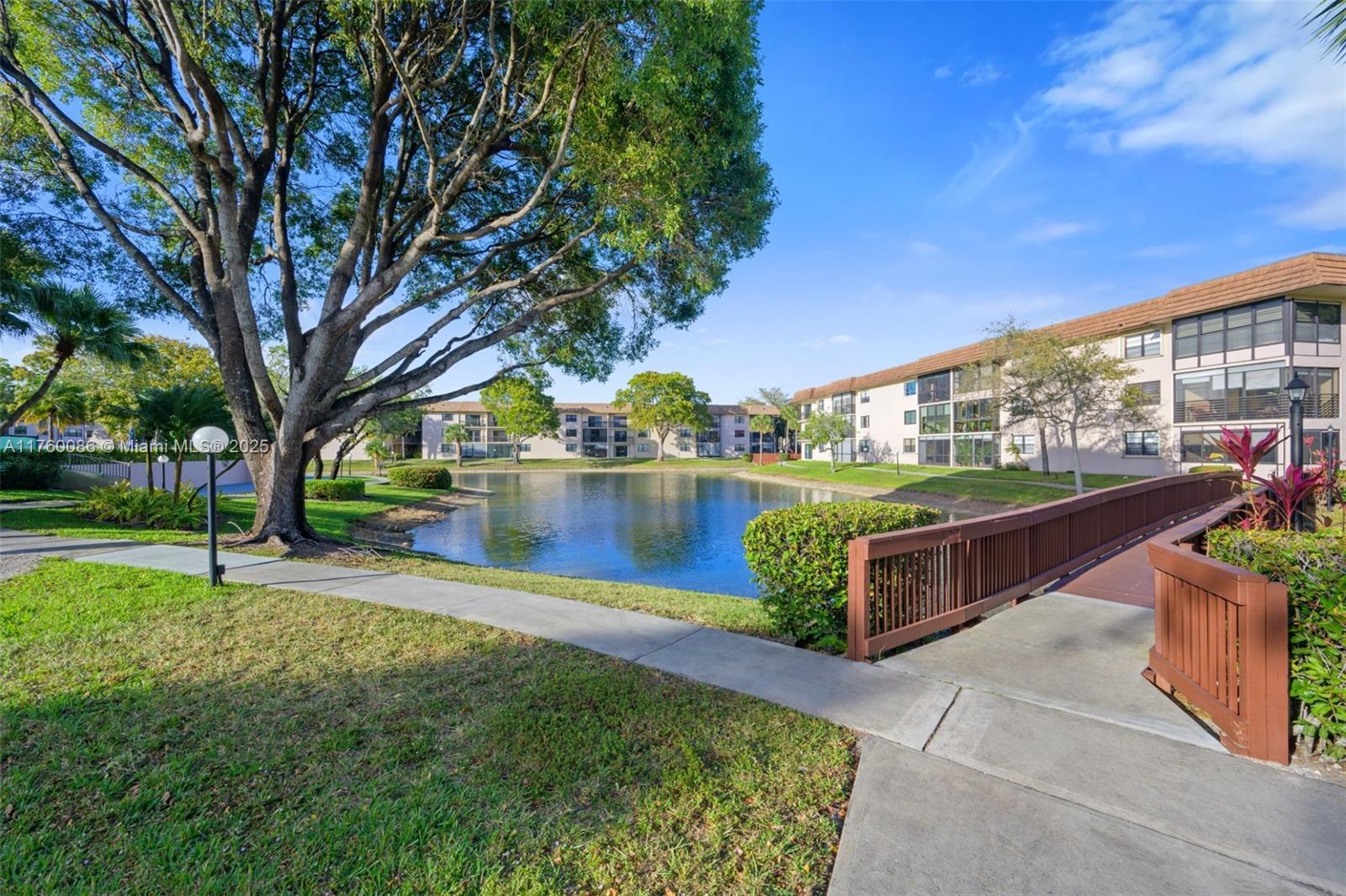 Picture of 4965 E Sabal Palm Blvd # 212, Tamarac, FL 33319