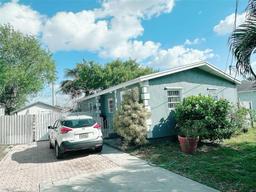 Picture of 1945 NW 155Th St, Miami Gardens, FL 33054