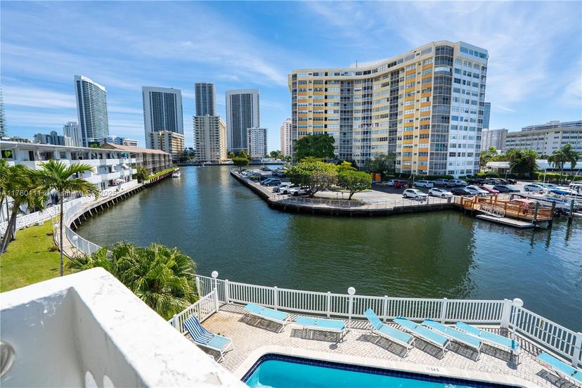 Picture of 2500 Diana Dr # 316, Hallandale Beach FL 33009