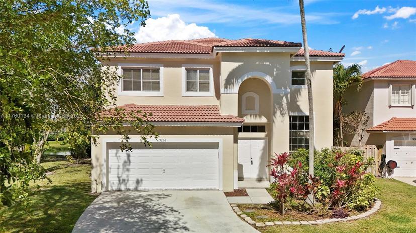 Picture of 9236 SW 215Th Ter, Cutler Bay FL 33189