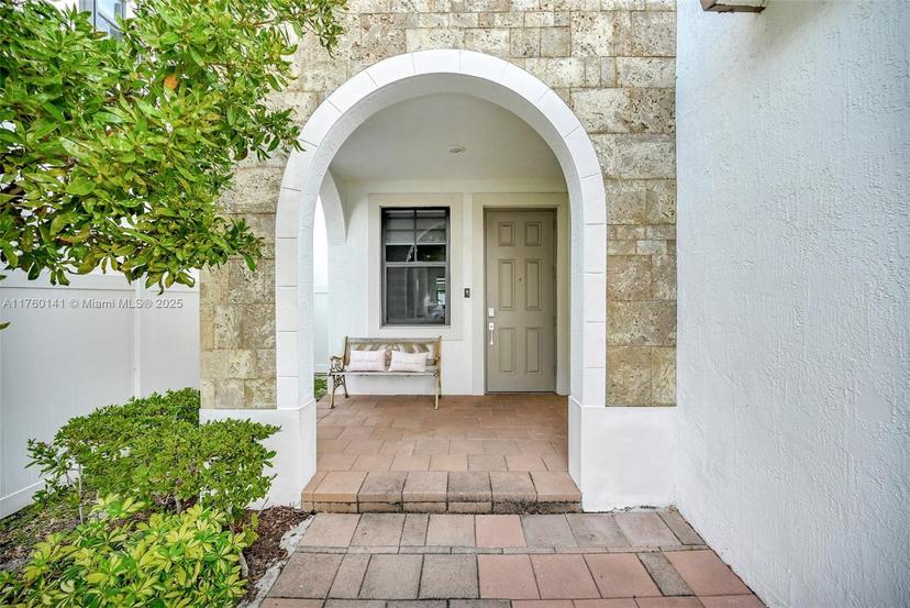 Picture of 3489 W 110Th Ter, Hialeah FL 33018