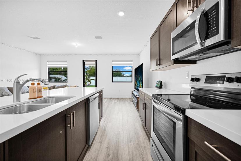 Picture of 3489 W 110Th Ter, Hialeah FL 33018