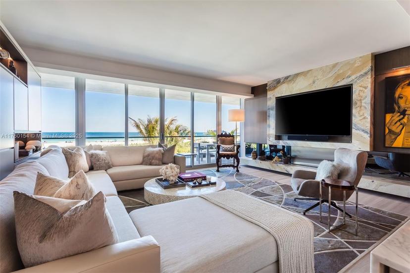 Picture of 321 Ocean Dr # 200, Miami Beach FL 33139