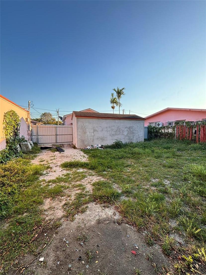 Picture of 2345 NW 31St St, Miami FL 33142