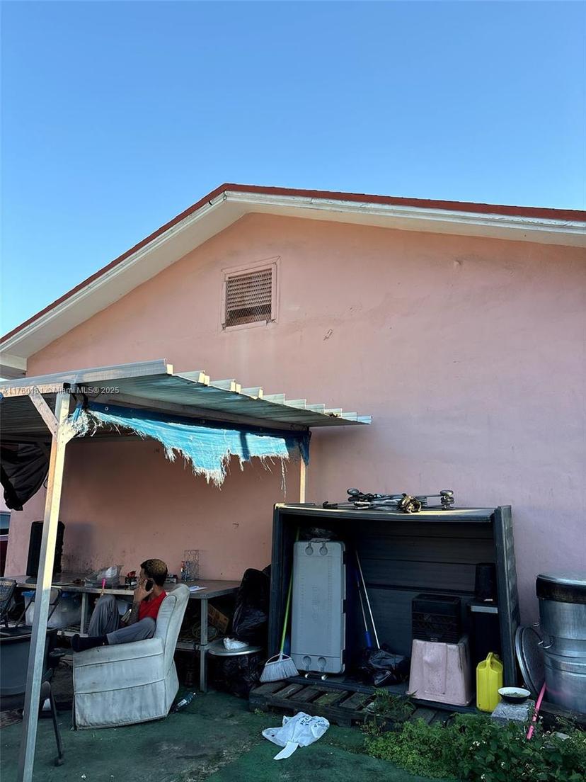 Picture of 2345 NW 31St St, Miami FL 33142