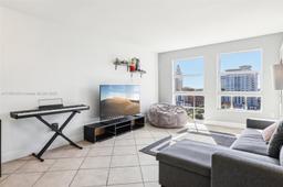 Picture of 2351 Douglas Rd # 1305, Miami, FL 33145