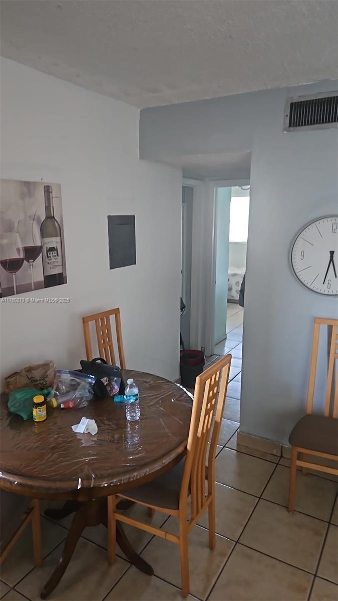 Picture of 1735 NE 164 St # D306, North Miami Beach FL 33162