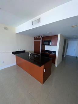 Picture of 1800 S Ocean Dr # 2009, Hallandale Beach, FL 33009