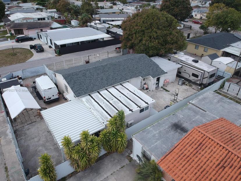 Picture of 685 SE 8Th Ct, Hialeah FL 33010