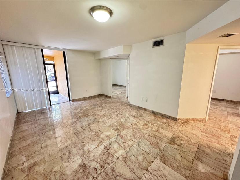 Picture of 15525 Miami Lakeway N # 102, Miami Lakes FL 33014