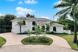 Picture of 16414 SW 86Th Ct, Palmetto Bay, FL 33157