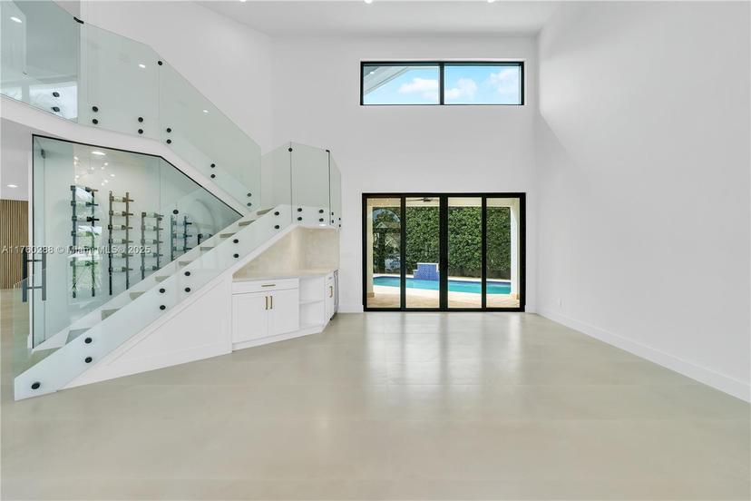 Picture of 16414 SW 86Th Ct, Palmetto Bay FL 33157