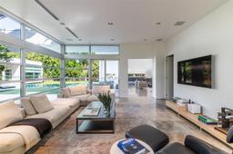 Picture of 3891 Little Ave, Miami, FL 33133