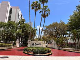 Picture of 17021 N Bay Rd # 828, Sunny Isles Beach, FL 33160