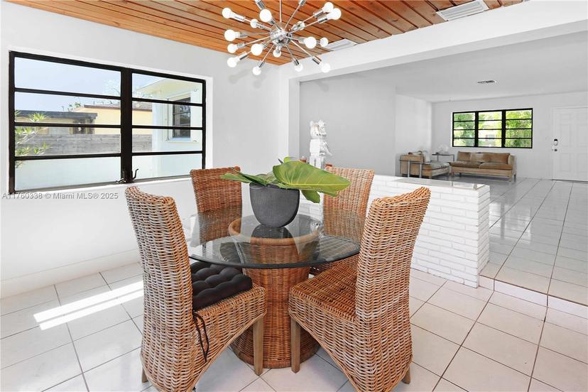 Picture of 1105 N 31St Ct, Hollywood FL 33021