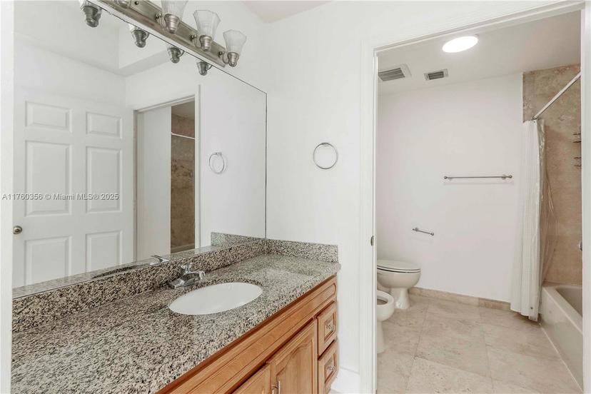 Picture of 3590 Coral Way # 910, Miami FL 33145