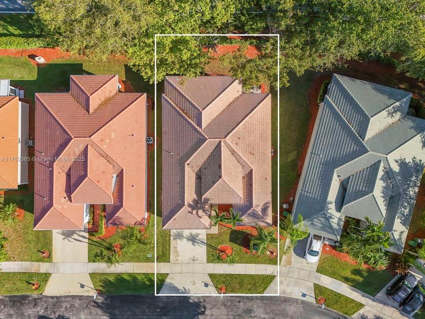 Picture of 2430 SE 5Th Ct, Homestead FL 33033