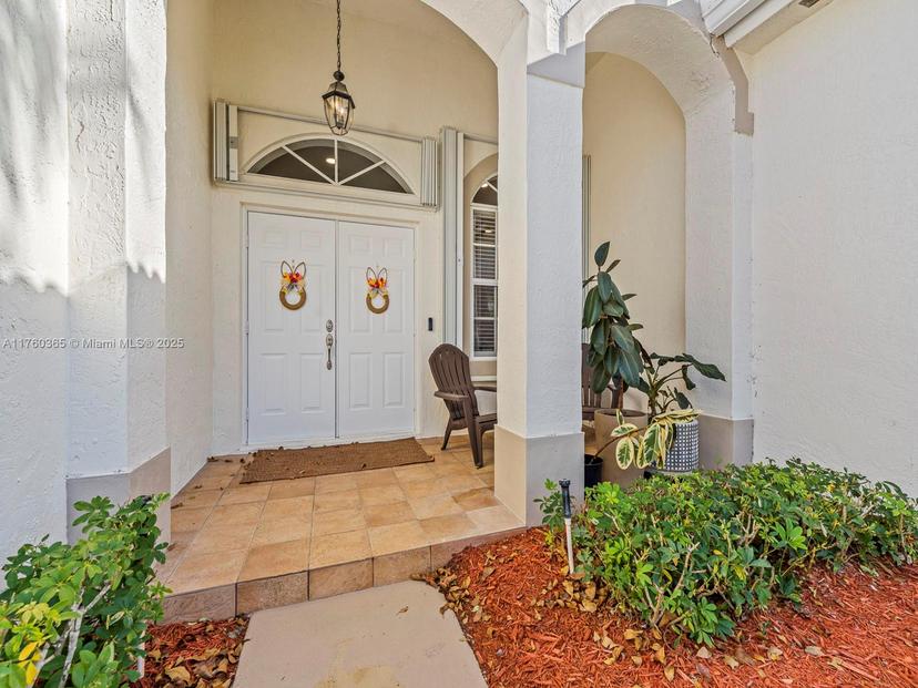 Picture of 2430 SE 5Th Ct, Homestead FL 33033