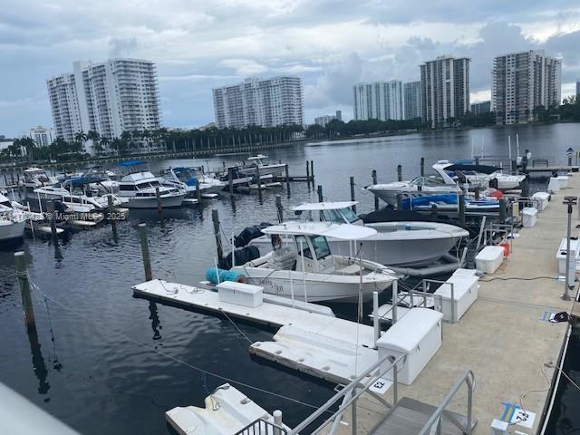 Picture of 18061 Biscayne Blvd, Aventura FL 33160