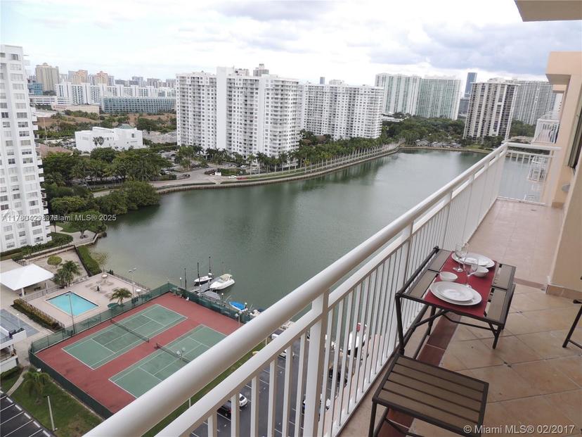 Picture of 18061 Biscayne Blvd, Aventura FL 33160