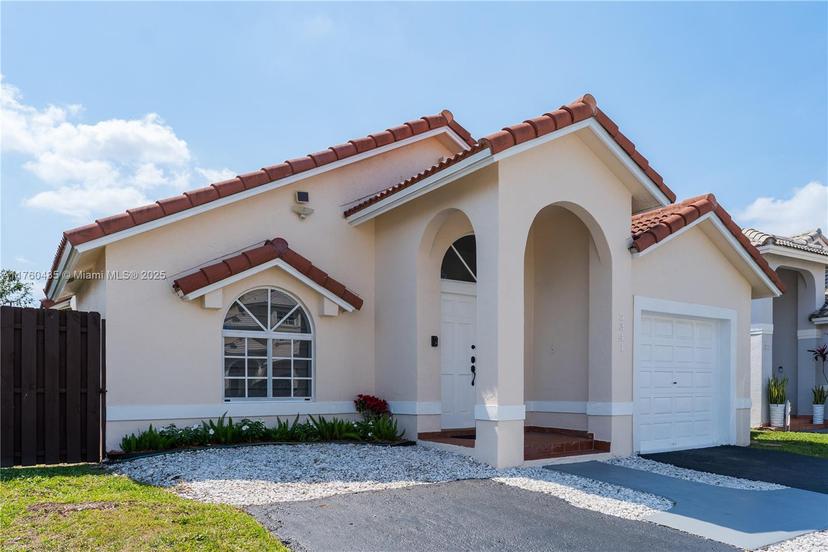 Picture of 5341 SW 154Th Pl, Miami FL 33185