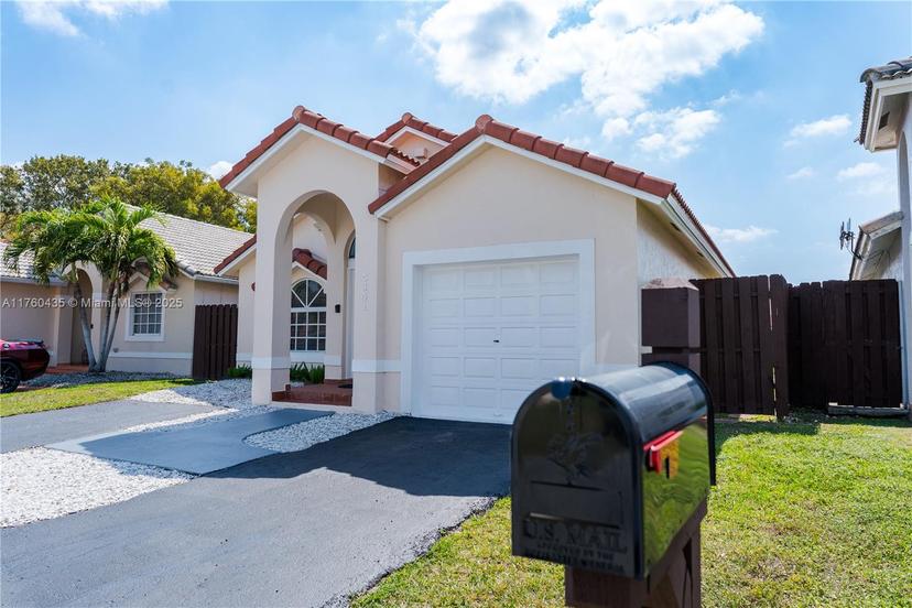 Picture of 5341 SW 154Th Pl, Miami FL 33185