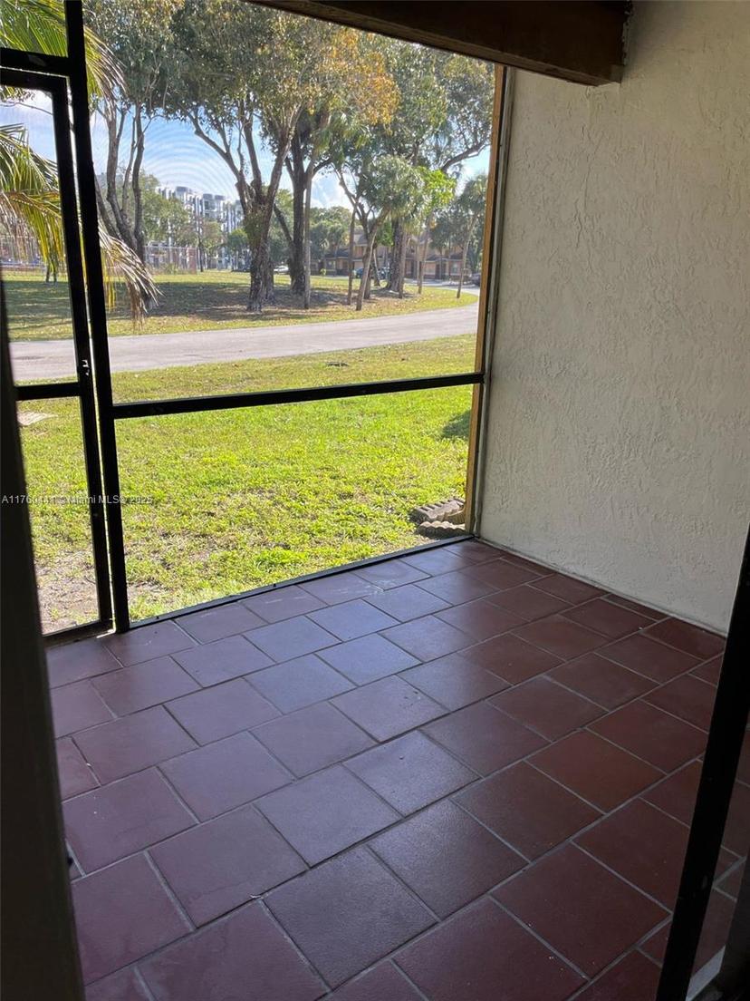 Picture of 2501 NW 56Th Ave # 14, Lauderhill FL 33313