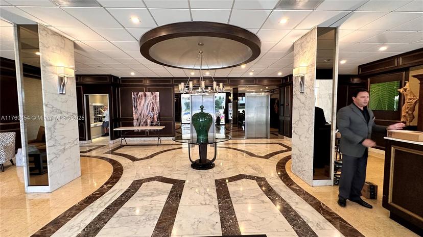 Picture of 625 Biltmore Way # 707, Coral Gables FL 33134
