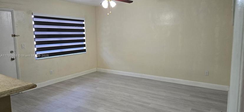 Picture of 7505 SW 82 St # 301, Miami FL 33143