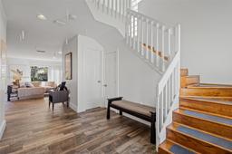 Picture of 20025 NE 6Th Ct Cir, Miami, FL 33179