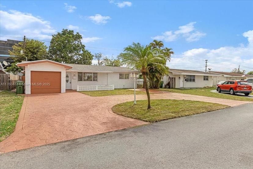 Picture of 1151 NW 81St Ave, Pembroke Pines FL 33024