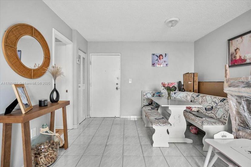 Picture of 9440 W Flagler St # 414, Miami FL 33174