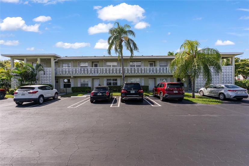 Picture of 1101 Cactus Ter # 203, Delray Beach FL 33445