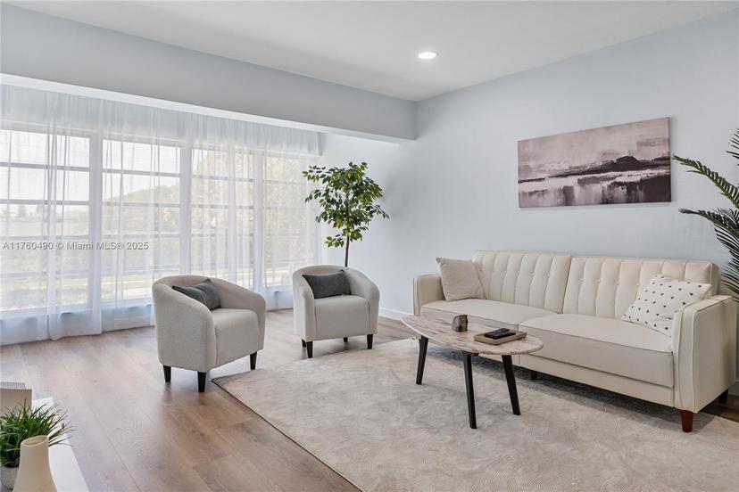 Picture of 1101 Cactus Ter # 203, Delray Beach FL 33445