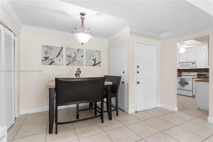Picture of 7755 SW 86Th St # 105, Miami FL 33143