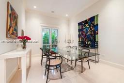 Picture of 7821 SW 54Th Ct, Miami, FL 33143