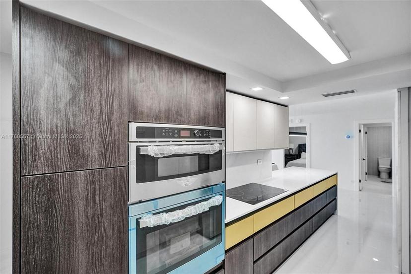 Picture of 6039 Collins Ave # 1736, Miami Beach FL 33140