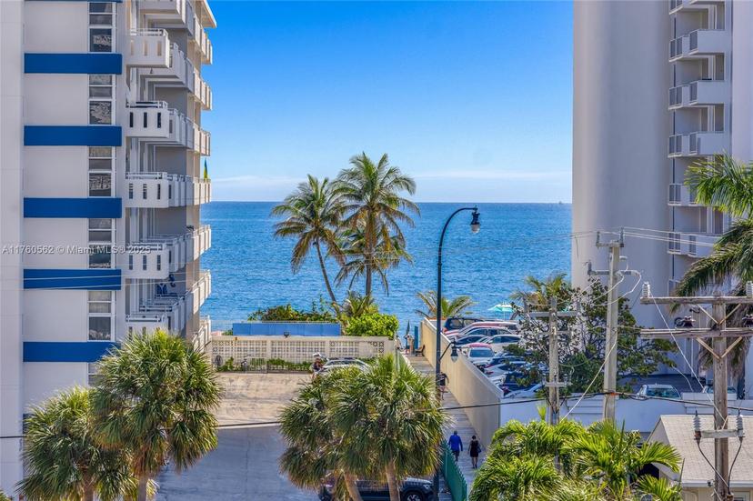 Picture of 3113 S Ocean Dr # 506, Hallandale Beach FL 33009