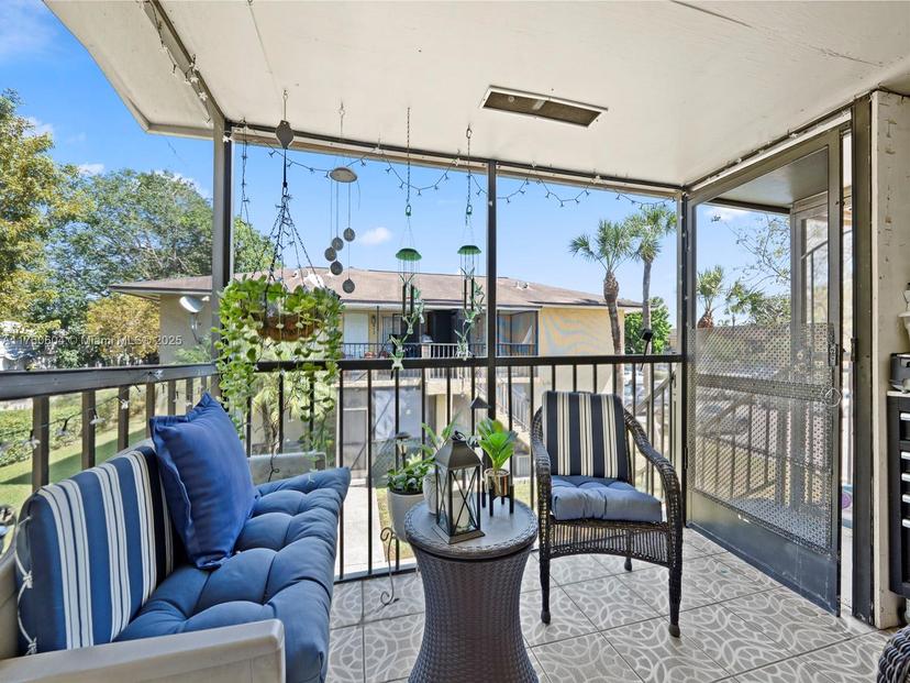 Picture of 15639 SW 73Rd Cir Ter # 4, Miami FL 33193