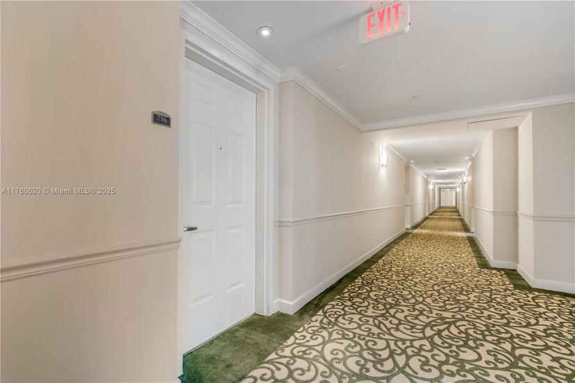 Picture of 55 Merrick Way # 716, Coral Gables FL 33134