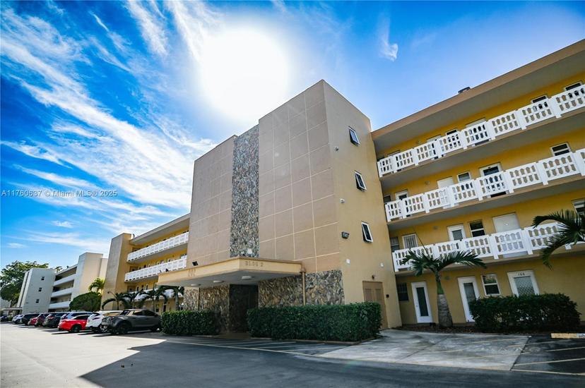 Picture of 202 SE 10Th St # 206, Dania Beach FL 33004